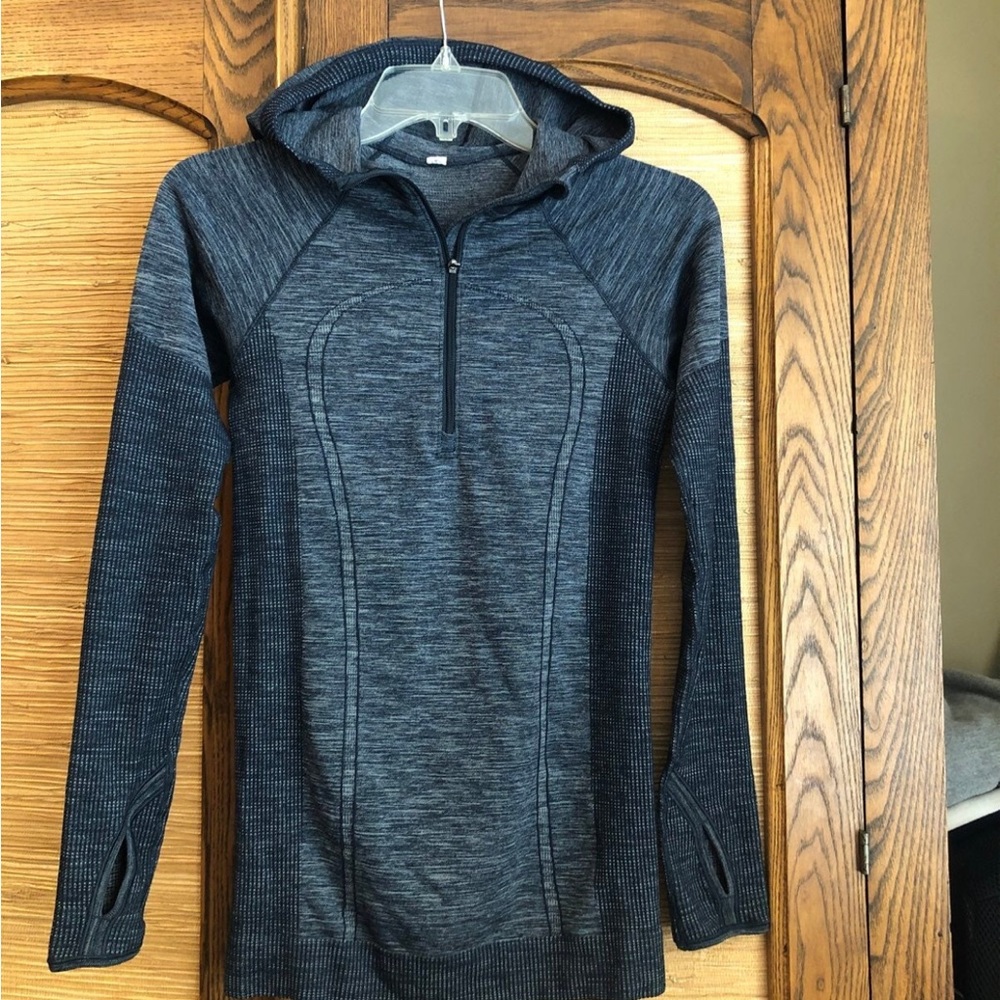Women’s Lululemon jacket